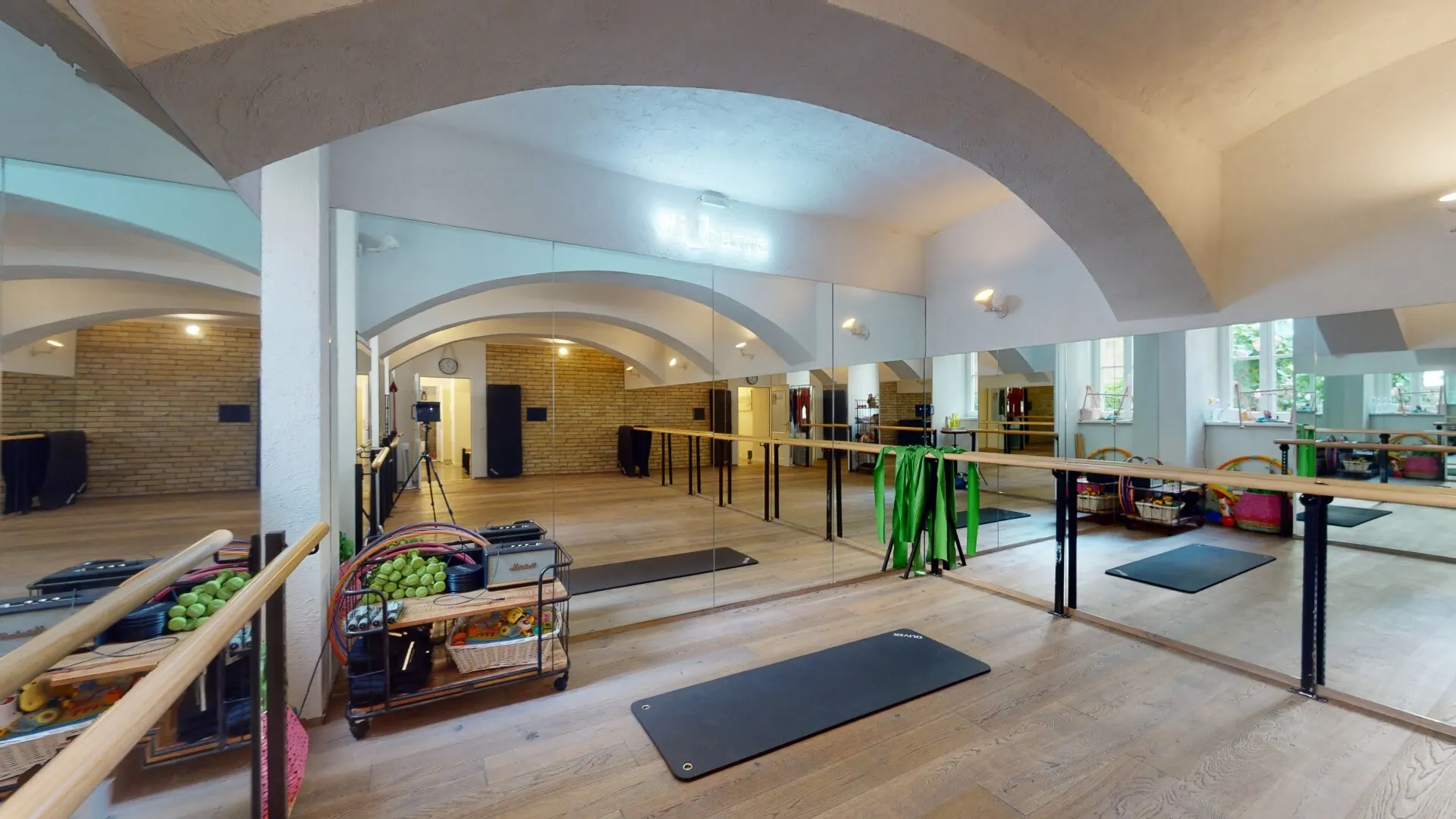Tanz-, Fitness- oder Yogastudio in Bestlage zu mieten. MIETKAUF möglich