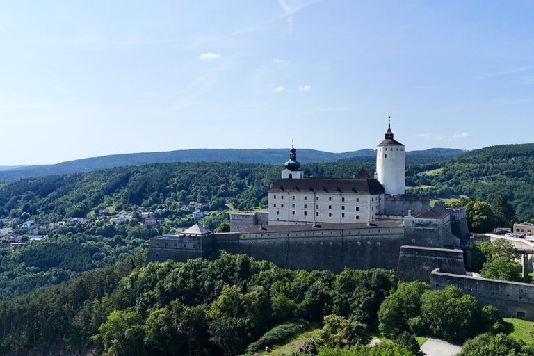 Einmalige Gelegenheit mit traumhaftem Ausblick auf die Burg Forchtenstein!