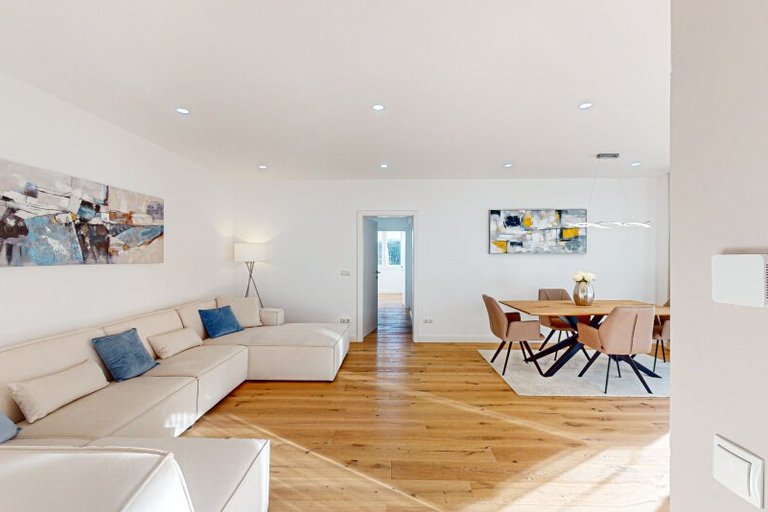 Exklusive Erstbezug-Wohnung mit Loggia und luxuriösen Extras in nobler Lage - Jetzt in Wien sichern!